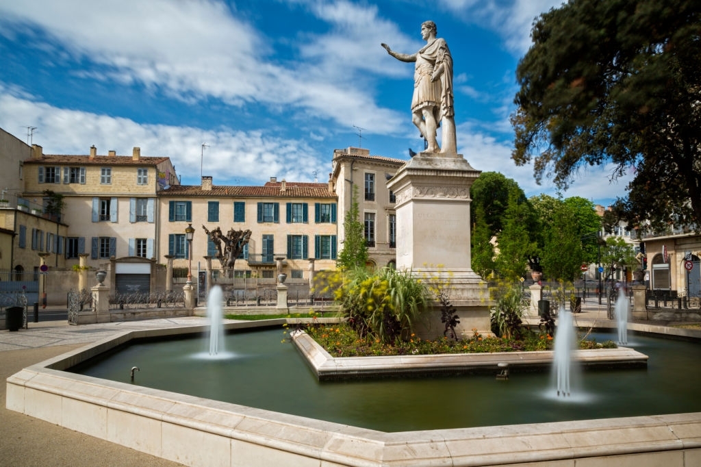 Square Antonin, Nimes